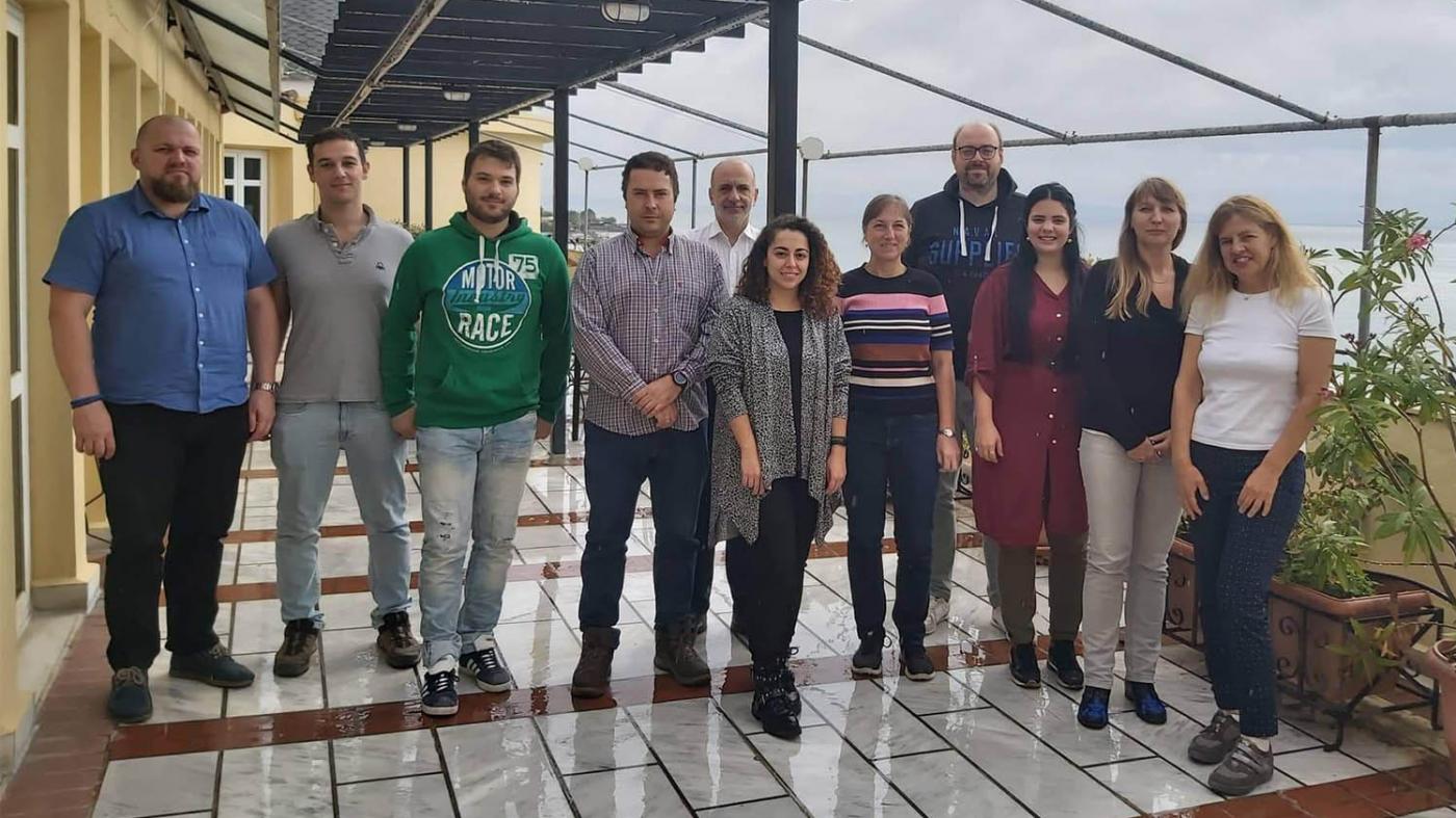 As e os integrantes do equipo de investigación HERA