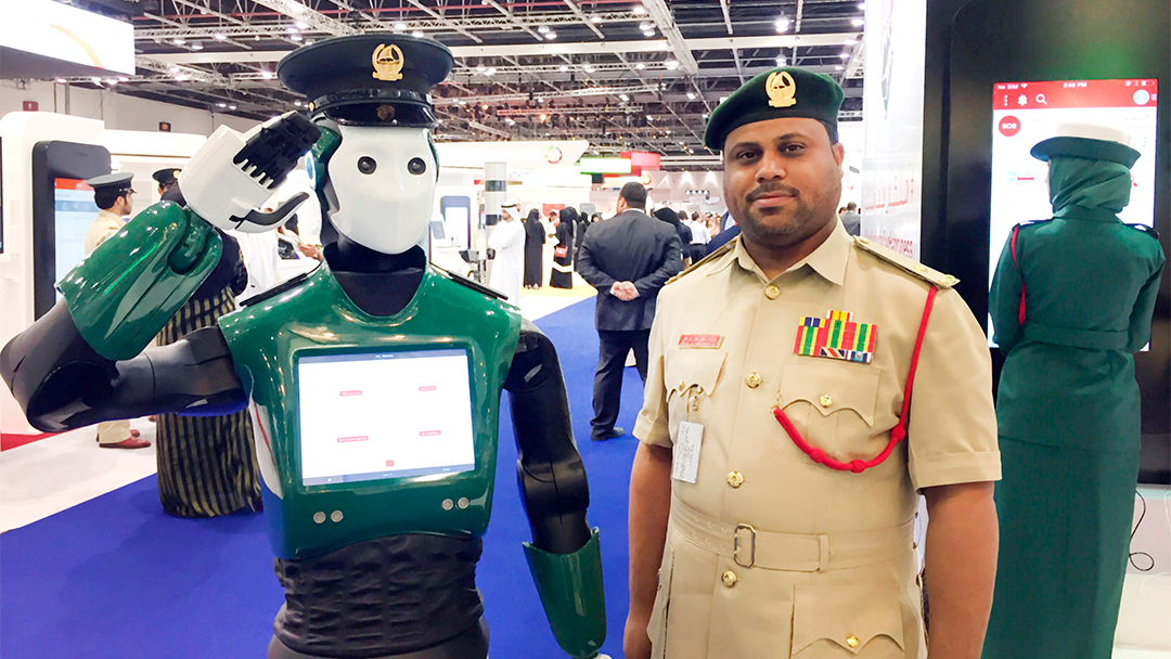 robot El robocop de la vida real patrullará las calles a partir de mayo