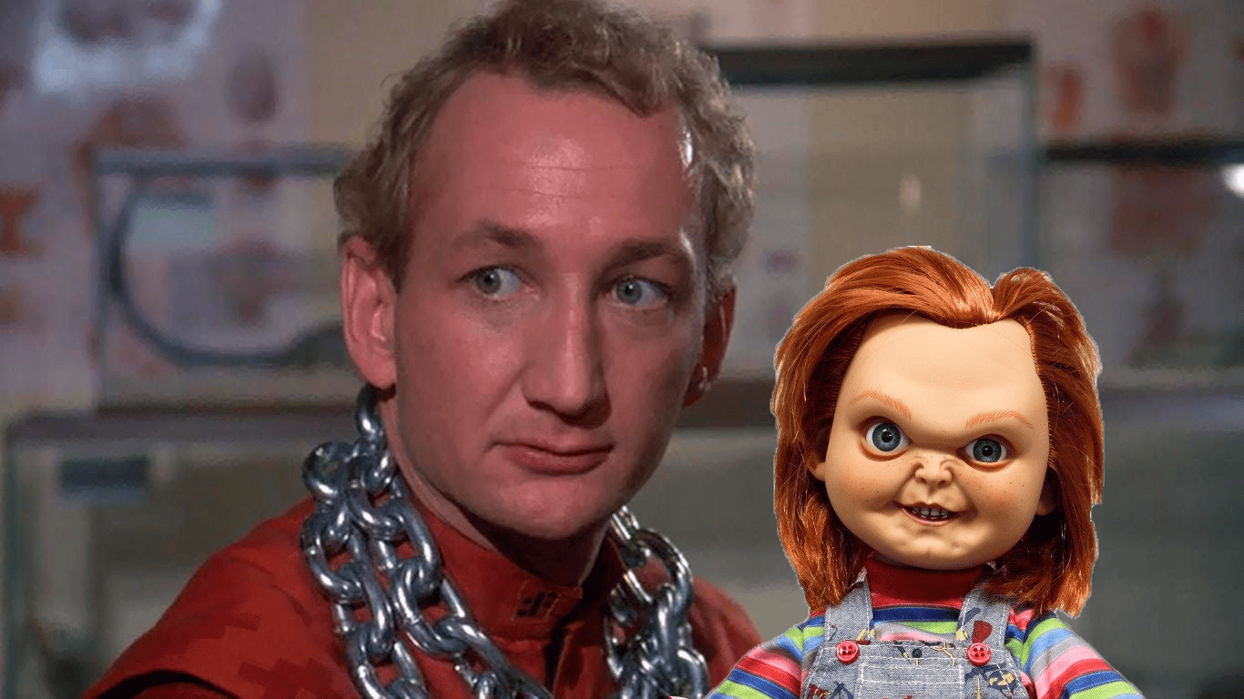 Un joven Robert Englund y Chucky