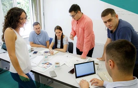 Blog Codolis - Artistic Abstract Art - Retina