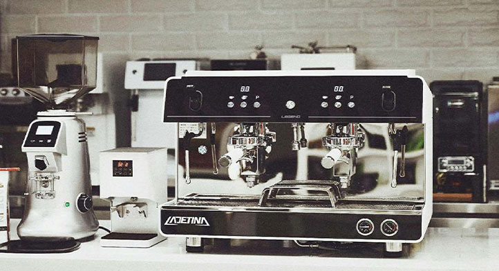 Frederic Mugnier2010 その② Nuova Simonelli Aurelia MP 2GR white