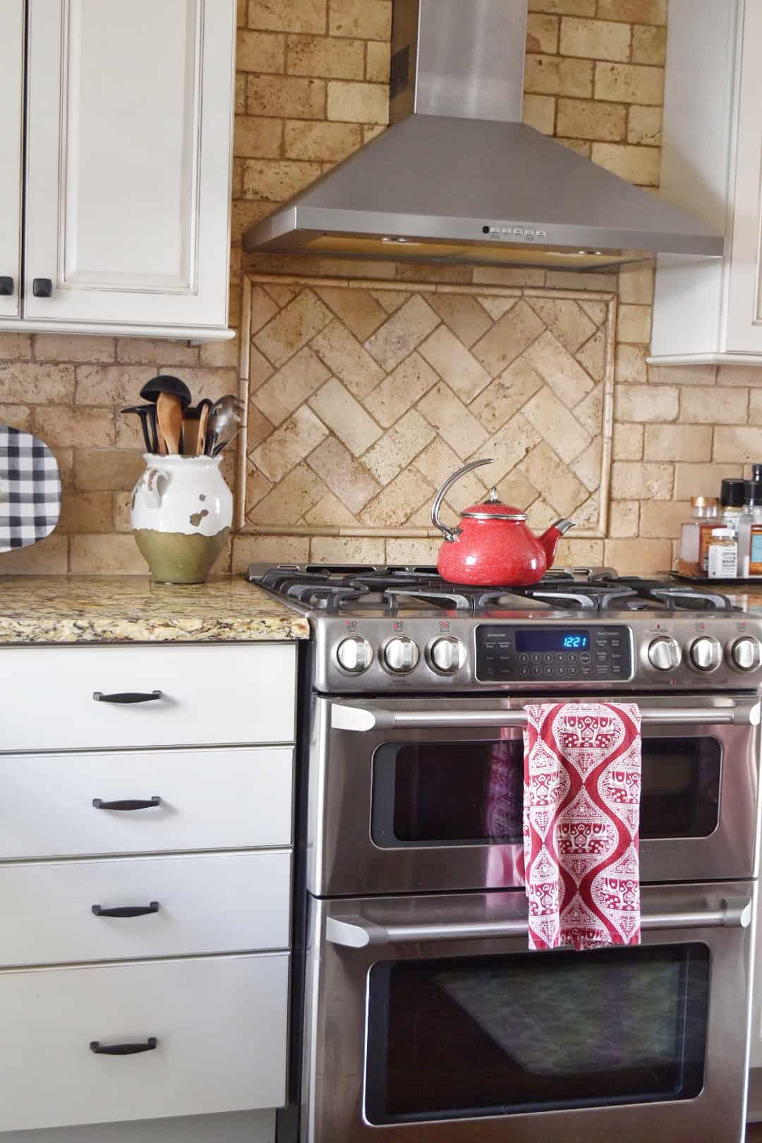 Kitchen Organization Checklist