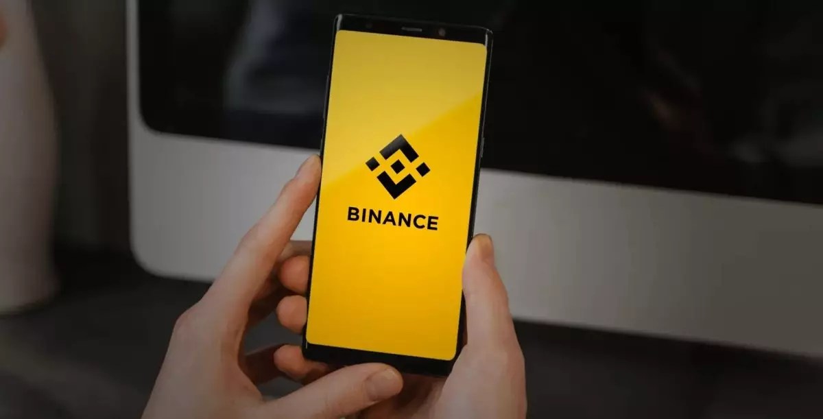 Binance Wallet Faces Persistent Display Glitches After Market Crash