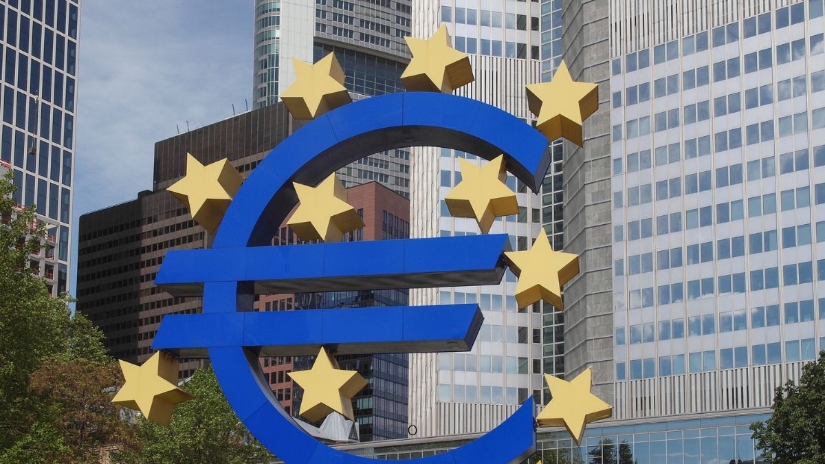 European Central Bank approves two crypto assets, MiCA and DORA