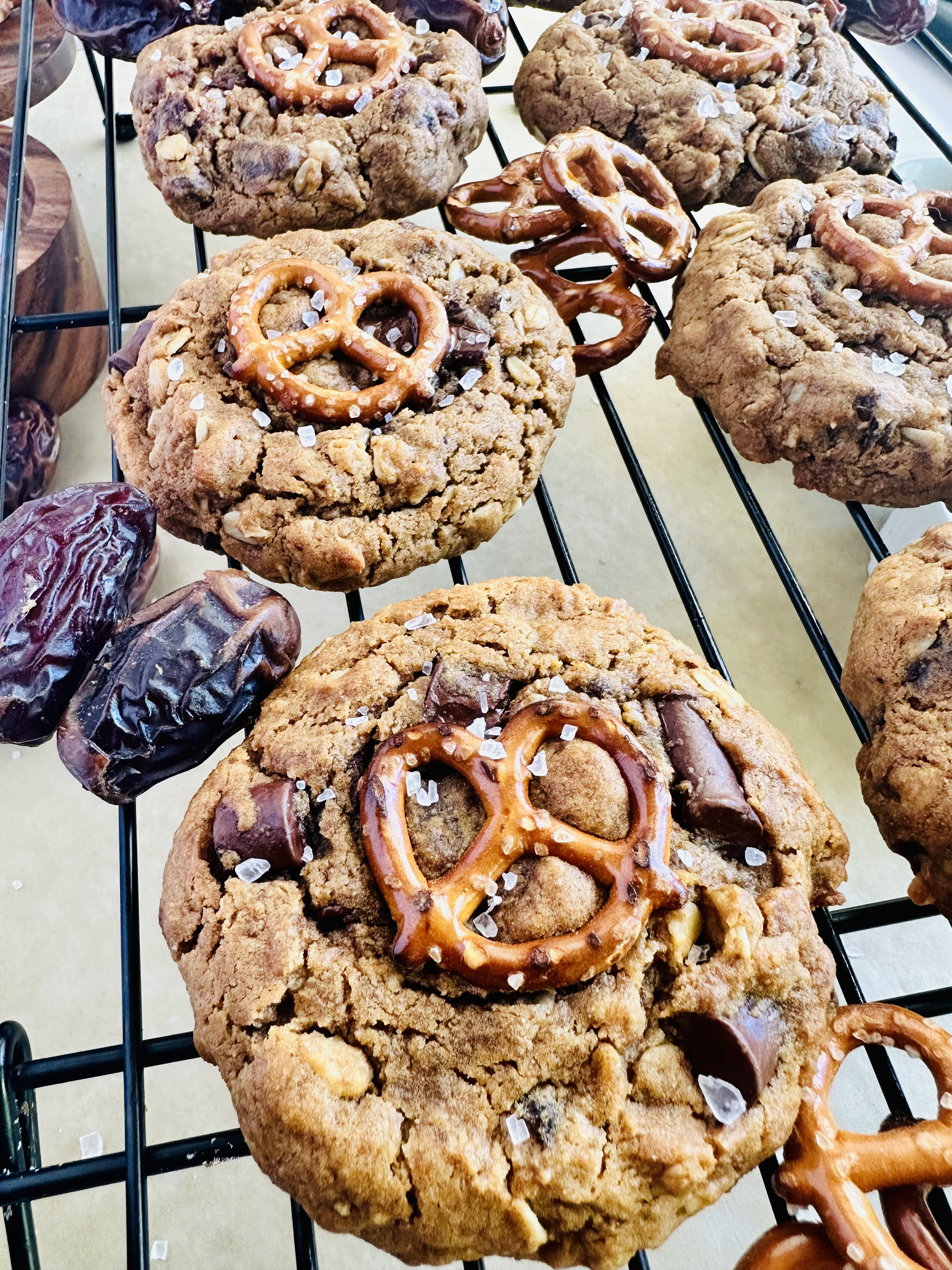 Vegan Salty Sweet Chocolate Chip Cookies