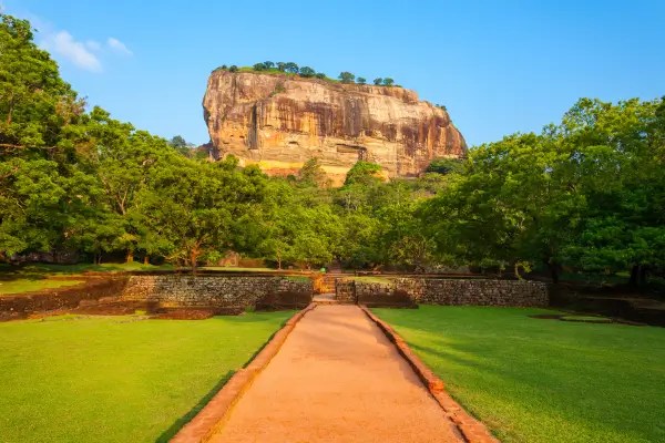 Florestas Enigmáticas de Sinharaja em Aventuras de Trekking no Sri Lanka