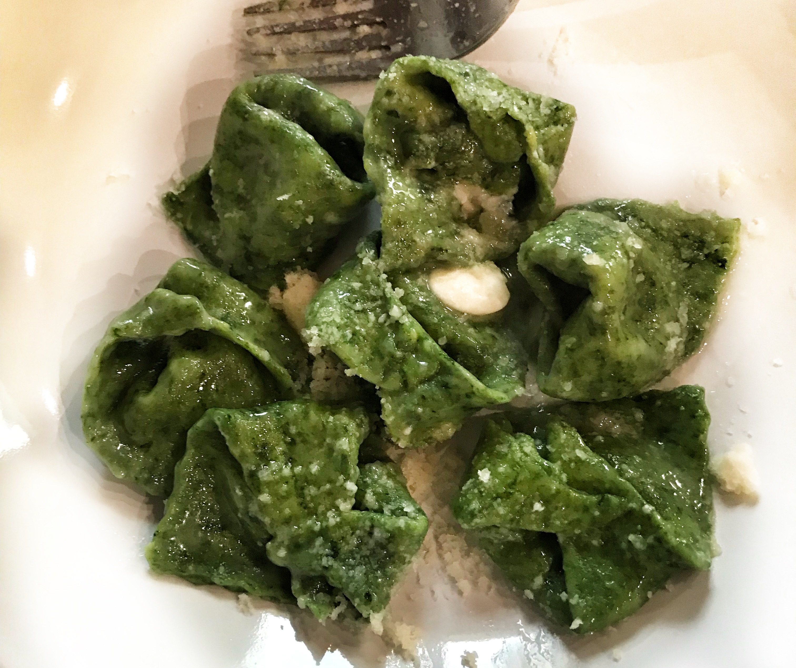 Tortelloni with butter and sage