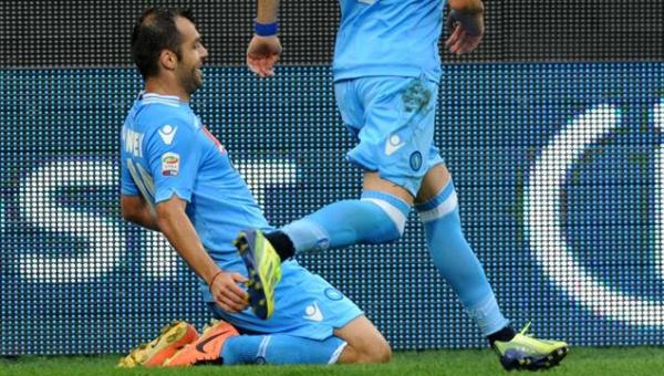 Cinco historias y anécdotas de la jornada europea 3 Pandev hizo doblete en Génova.