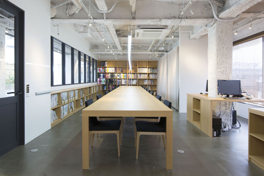大阪府のオフィス・事務所の内装デザイン事例（株式会社colmo design plus i）