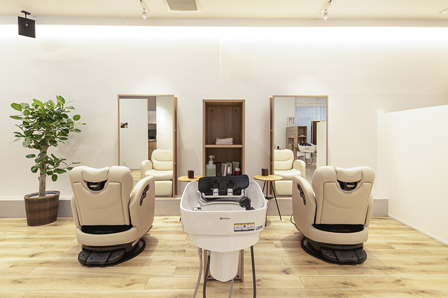 兵庫県の美容室・美容院・ヘアサロンの内装デザイン事例（株式会社colmo design plus i）
