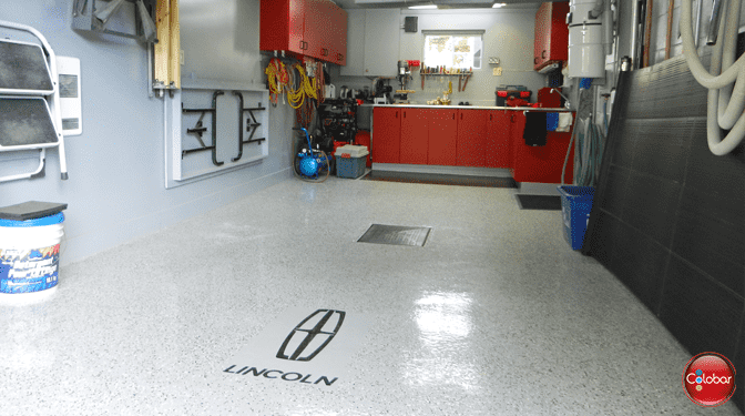 Beau garage Lincoln!