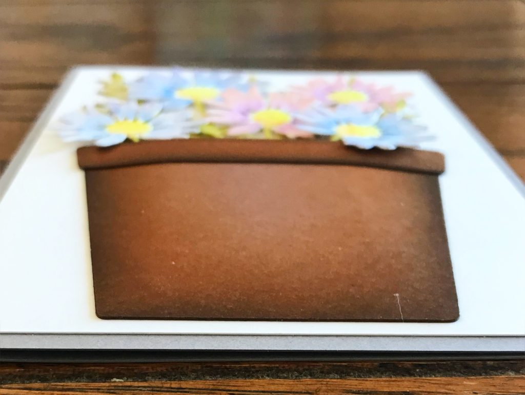 Another photo showing the dimension of the flower pot as well as the flowers in today’s Spring Flower Bouquet Card With Free SVG File Post. 