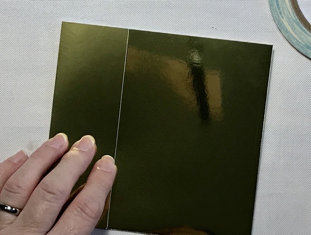 Photo showing how well the sides lined up by folding the lantern flat on the table.