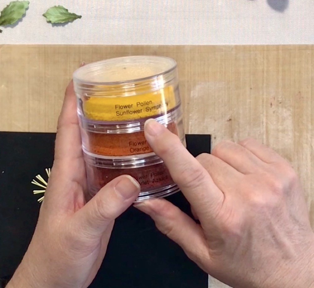 Photo of the Flower Pollen used to enhance the flower stamen to give an even more realistic appearance. 