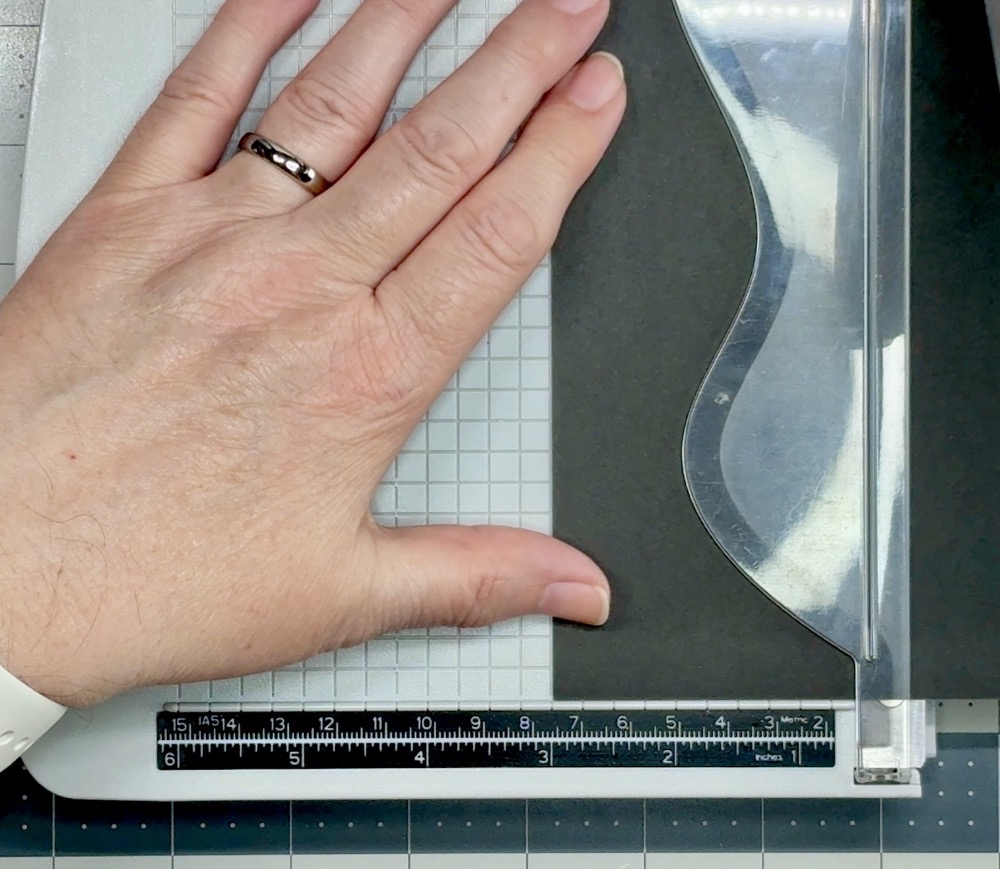 Screen shot showing the 3” width needed to create the front flap for today’s fun fold project.