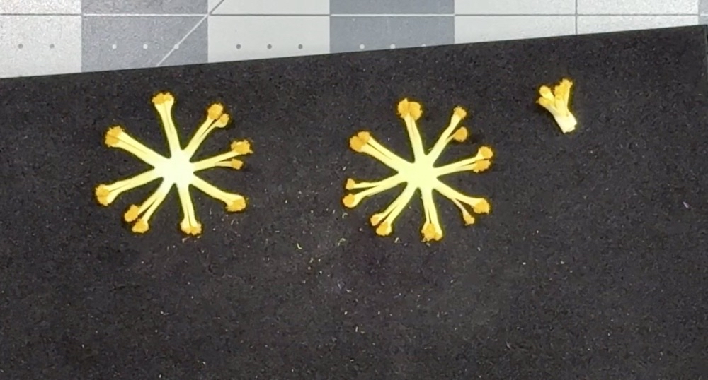 Screen shot showing the finished flower centers complete with Sunflower Symphony flower pollen for today’s Handmade Christmas Ornament with a Cardstock Flower project.