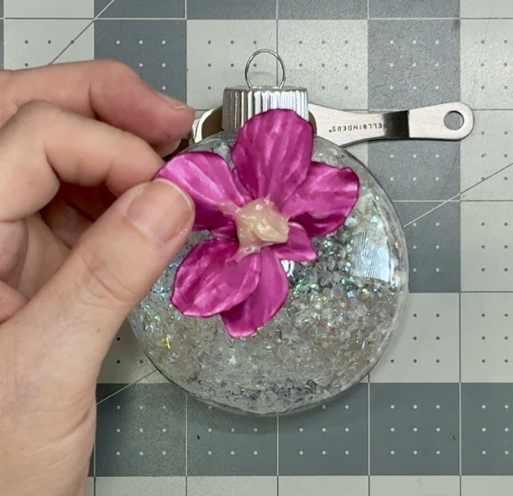 Screen shot showing the amount of Yes! Paste used on the back of the flower to adhere it to the ornament. 