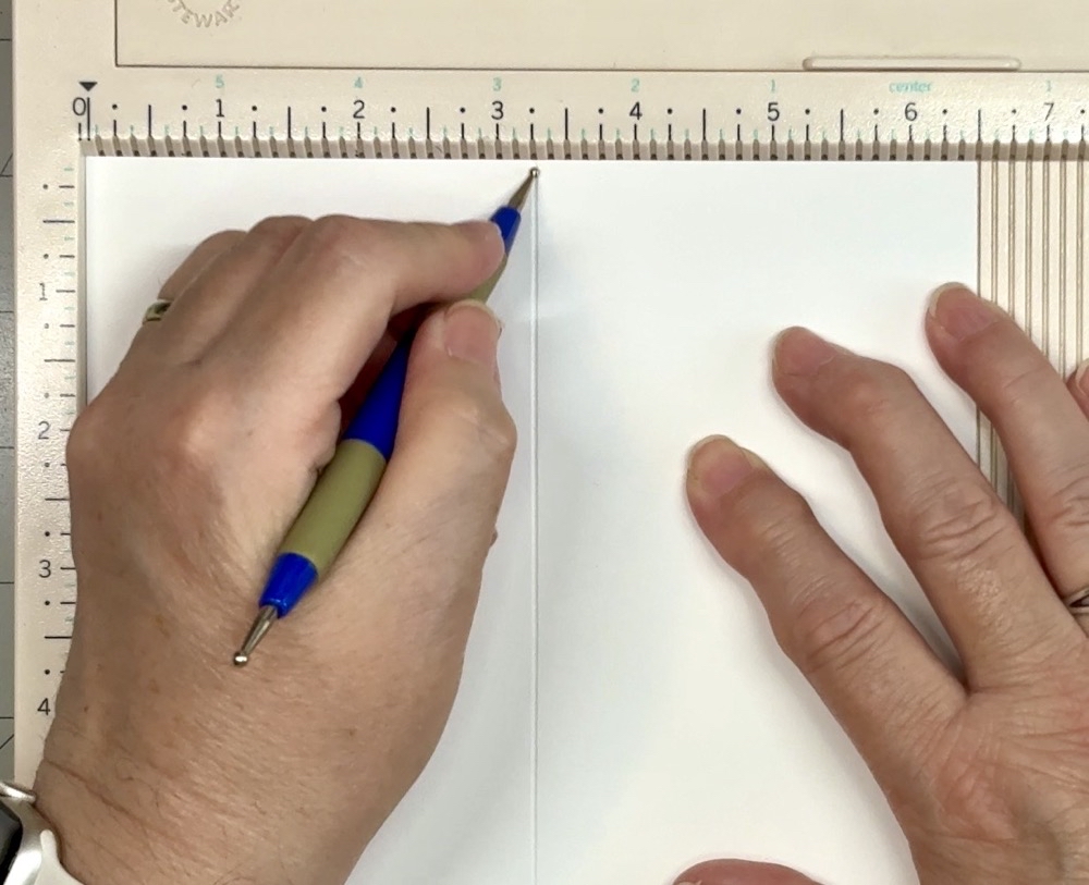 Screen shot showing the card base being scored on the 6 ½” side at 3 ¼” to form a mini slimline card base.