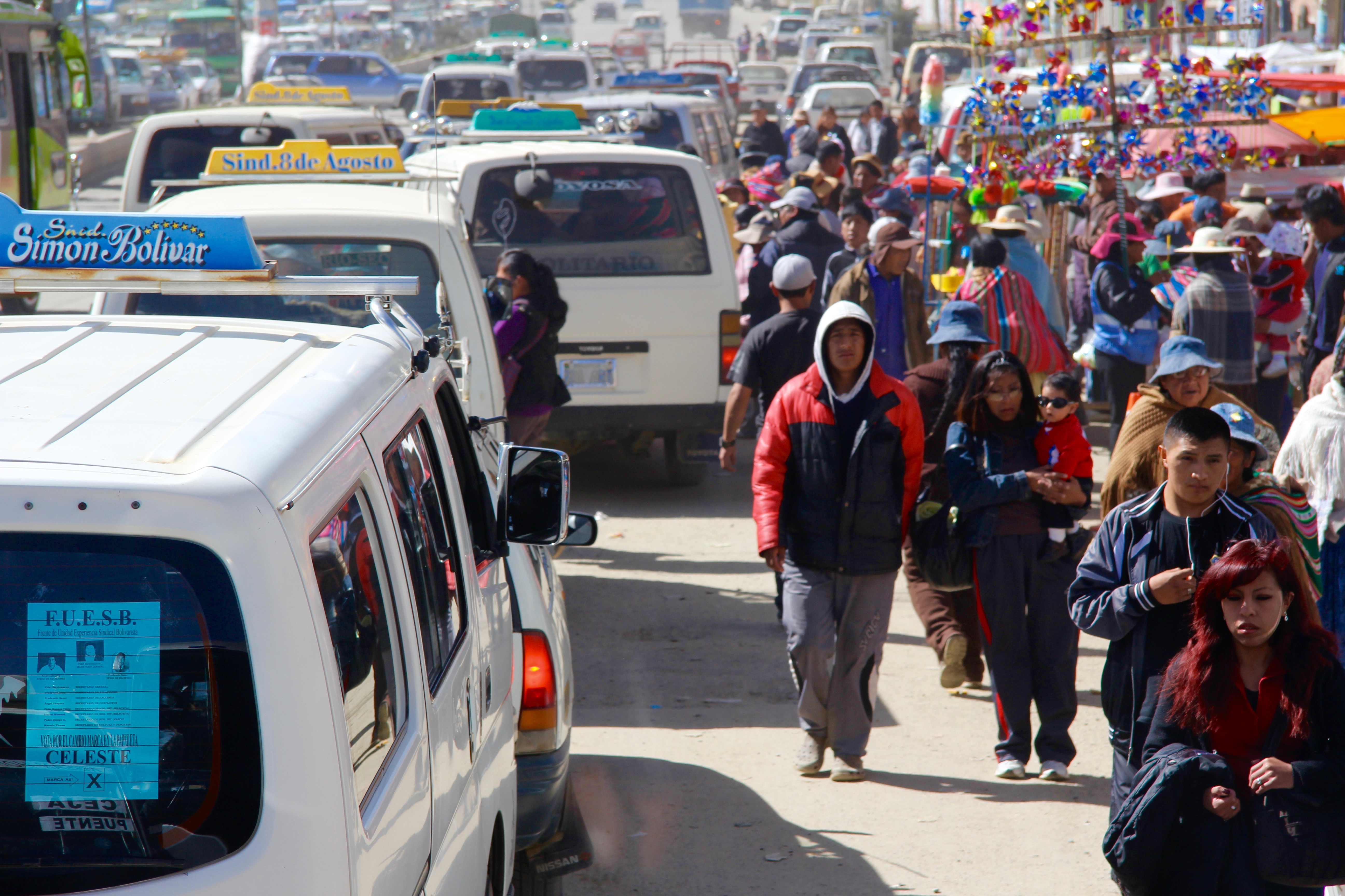 oder eingequetscht in Bussen