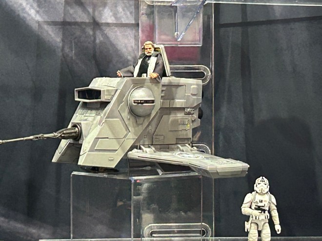 SDCC 2026 Hasbro Star Wars The Vintage Collection INT-4 Interceptor & Imperial Remnant Warlord