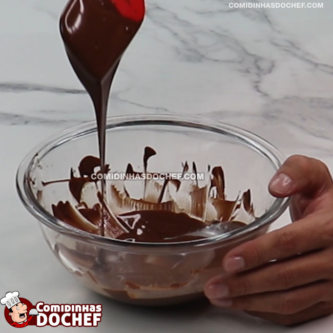 Ferrero Rocher Caseiro - Passo 3