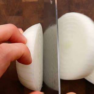 Onion Recheado com Queijo - Passo 1
