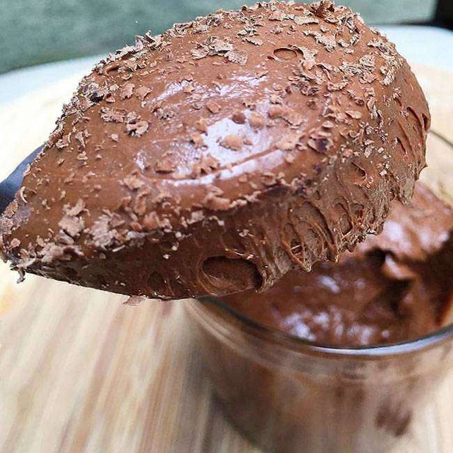 Mousse de Chocolate Simples e Rápido