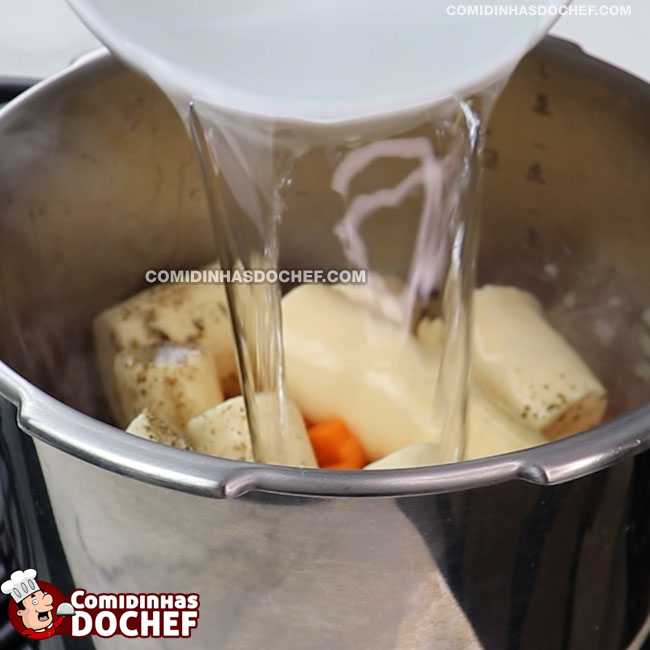 Caldo de Frango Caseiro - Passo 3