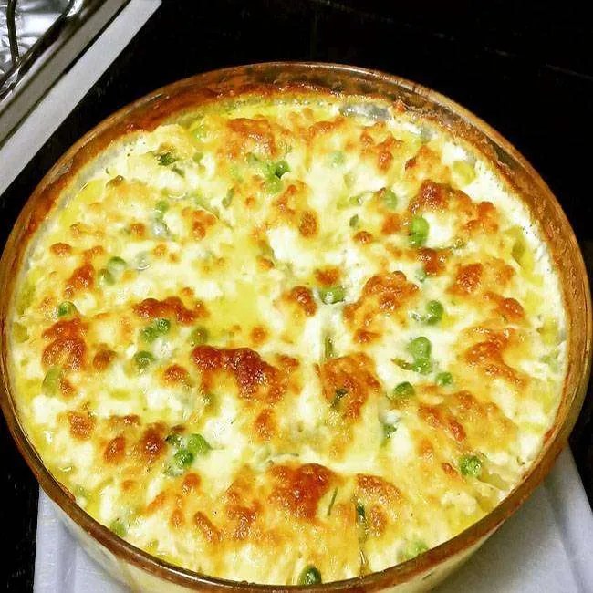 Batata Gratinada com Requeijão: O Segredo para Um Natal e Réveillon Inesquecíveis!