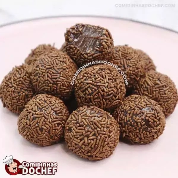 Como Fazer o Melhor Brigadeiro de Chocolate do Ano!
