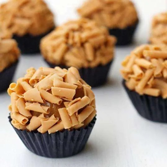 Como fazer o Brigadeiro de Doce de Leite mais incrível para um Réveillon inesquecível!