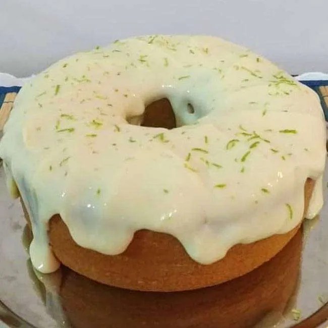 Como fazer calda para bolo de limão sem perder o frescor do limão?