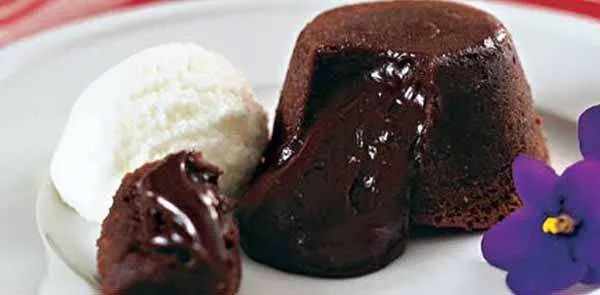 Como fazer um Petit Gateau incrível para dar sorte no Ano Novo!