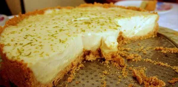 Como fazer a torta de limão que vai roubar o show no Ano Novo!