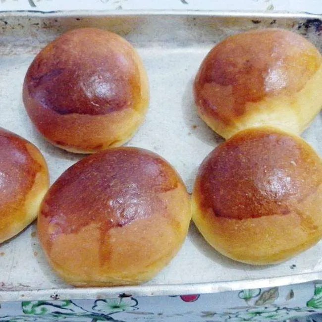 Como fazer um pão de batata caseiro em apenas 30 minutos com só 5 ingredientes!