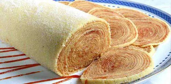 Como fazer um bolo de rolo incrível com apenas 5 ingredientes!