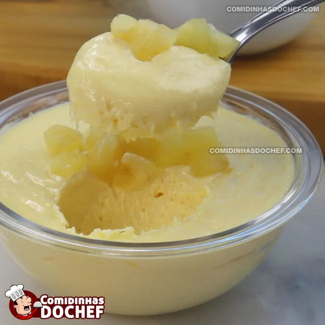 Como fazer mousse de abacaxi rápido e divino com apenas 3 ingredientes?