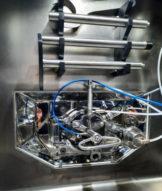 Non Invasive Plug Sampler Sampling Device for High-Containment Filter Dryers