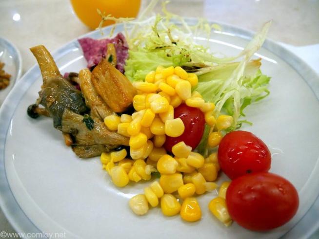 シンガポール航空　シルバークリスラウンジ　お食事