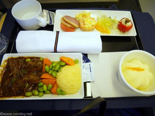 全日空NH860　香港ー羽田　ビジネスクラス機内食