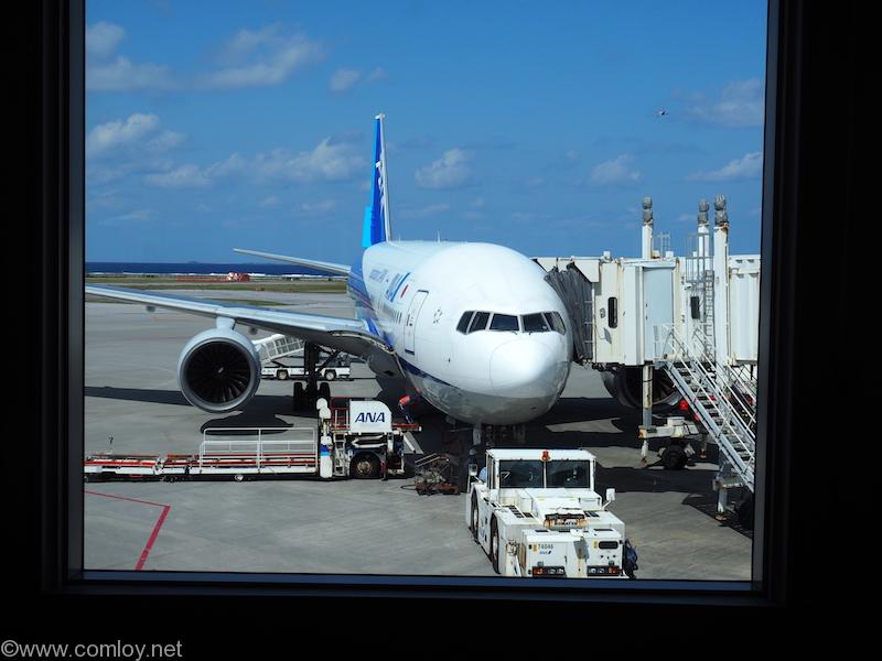 JA8967 Boeing777-281 27030/37 1996/08