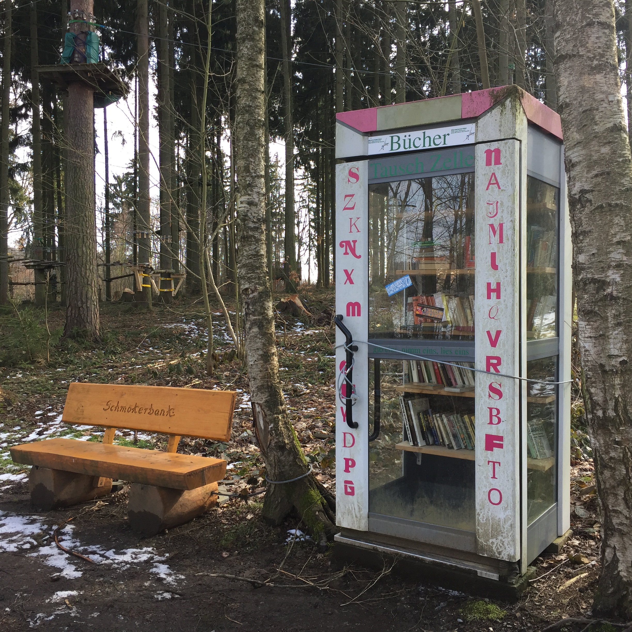 Bücherschrank Talsperre Pöhl