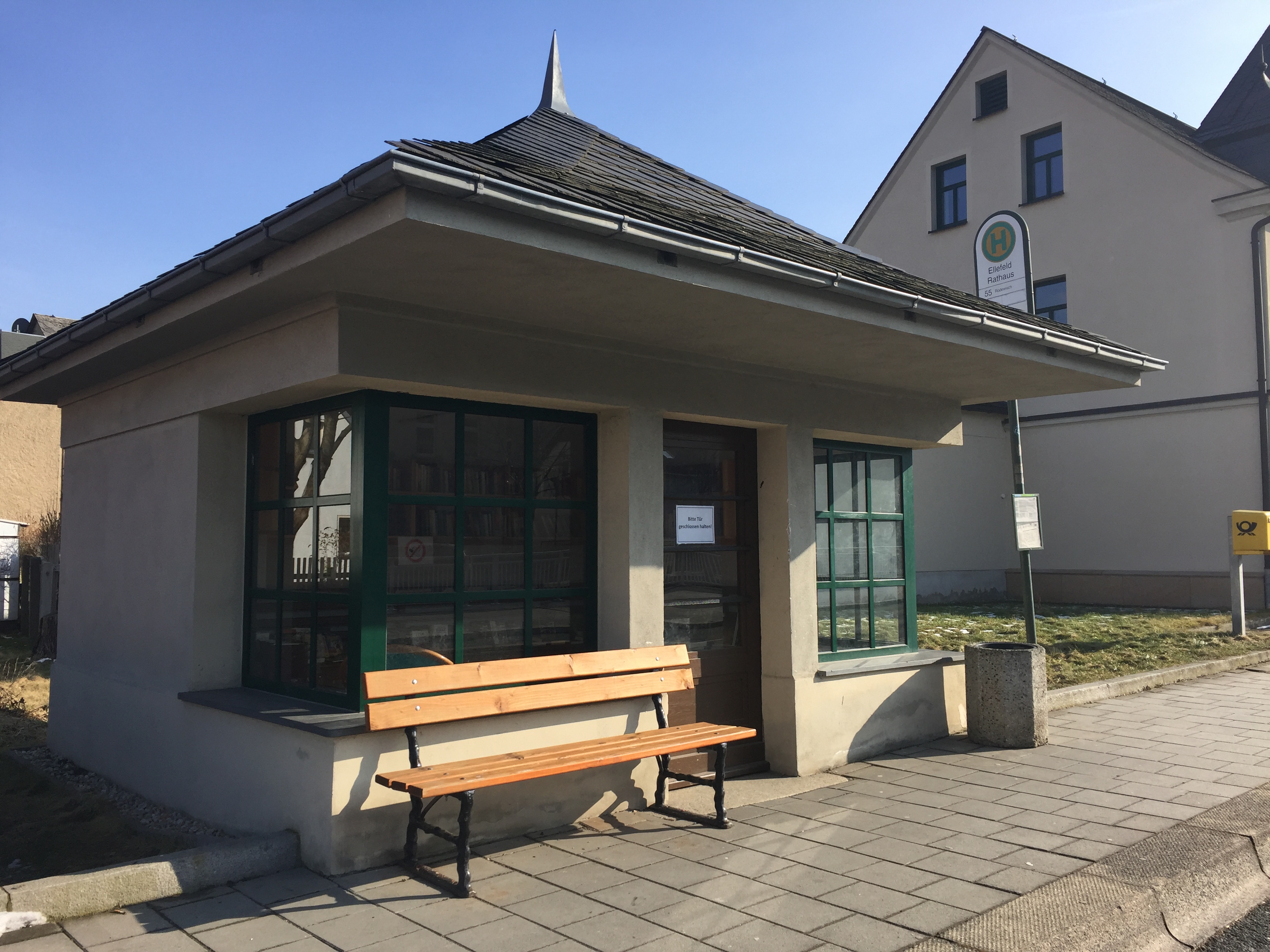 Buchhaltestelle Ellefeld