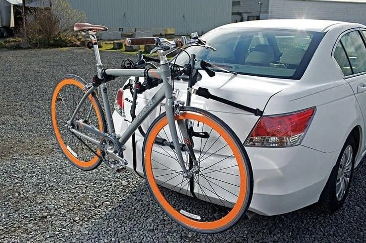 How to lock on car bike rack and secure your bike