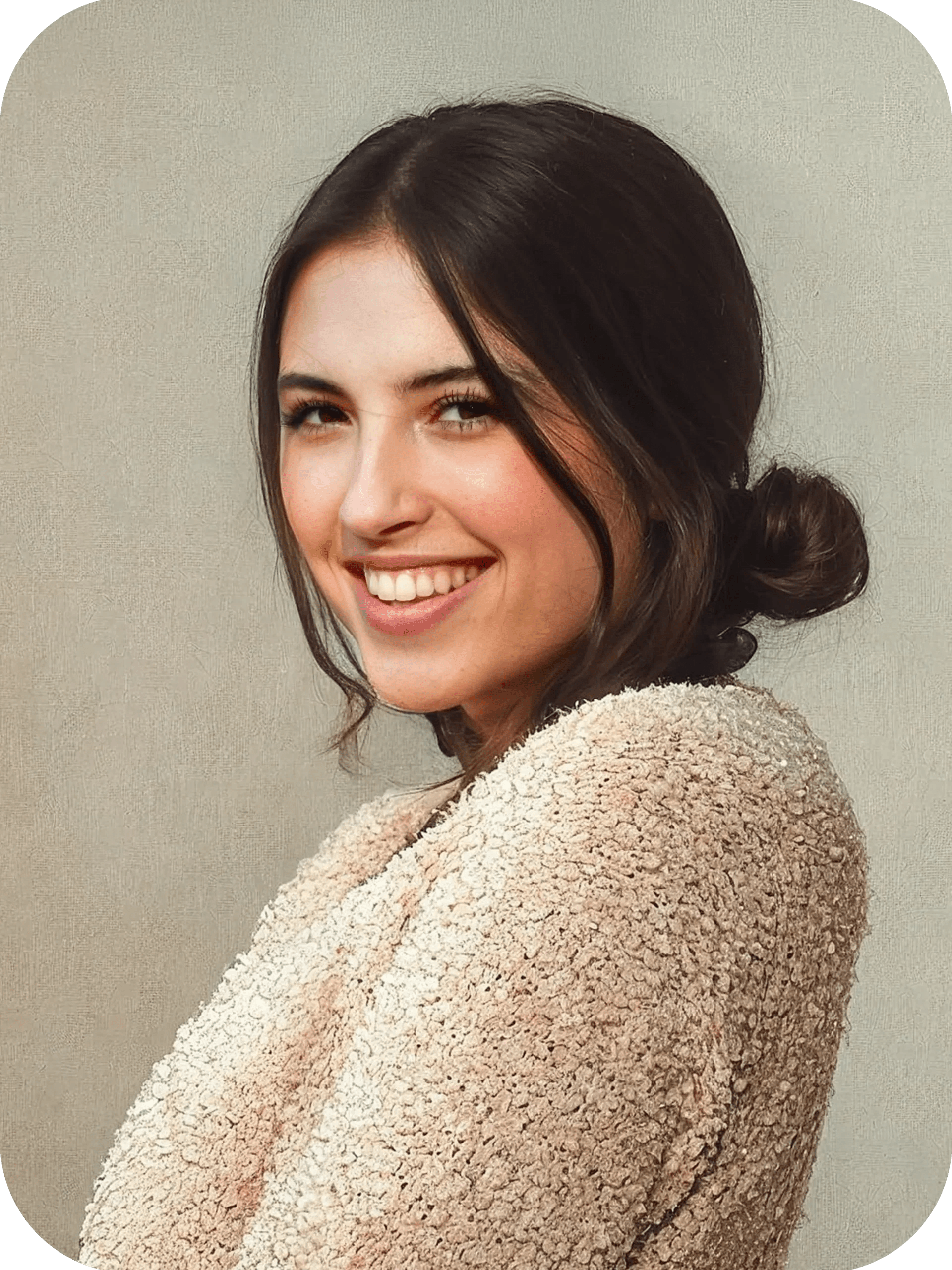 Mia Headshot Square