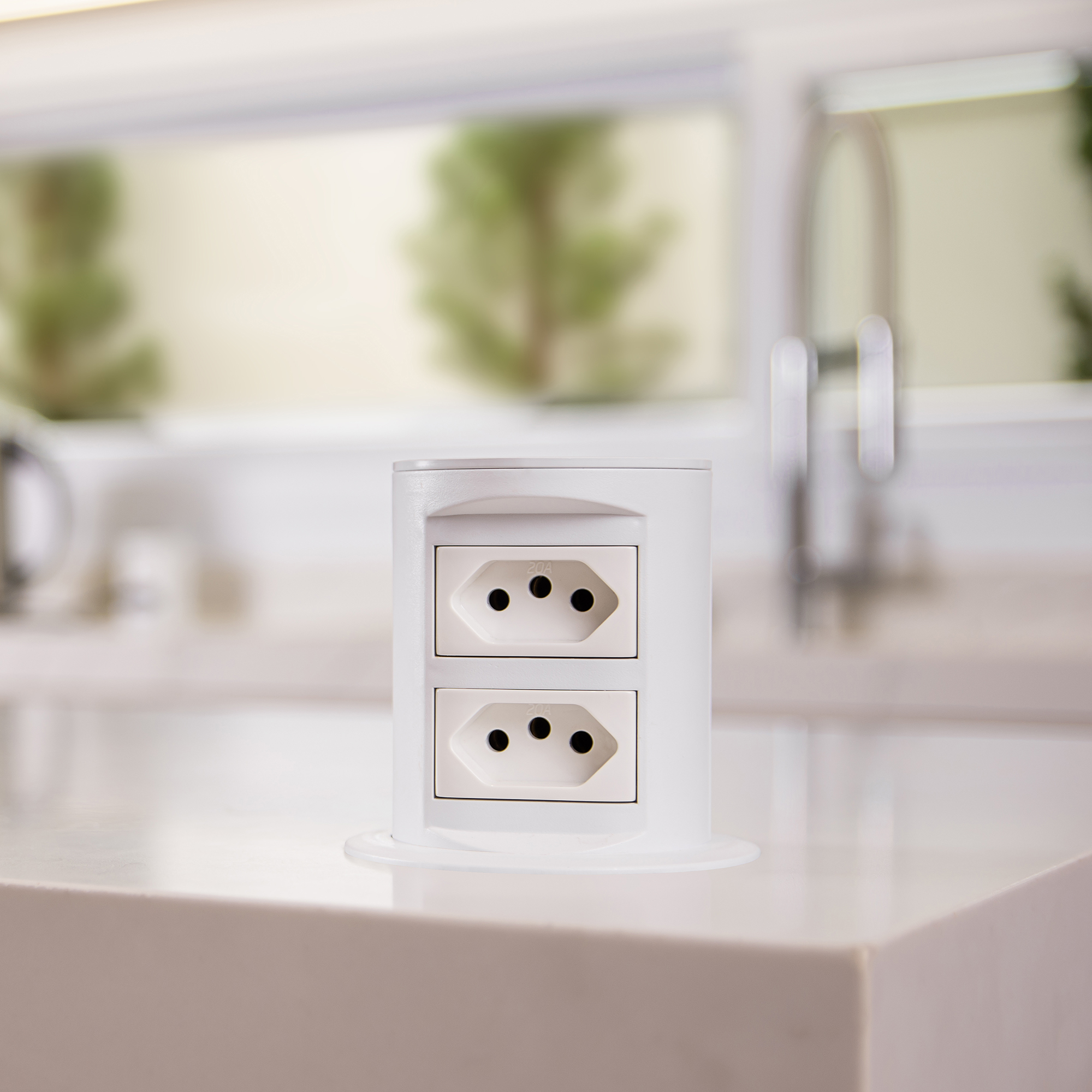 Torre AUTOMÁTICA COM INDUÇÃO E 2 TOMADAS-TR02AW – CaixaTomada.com