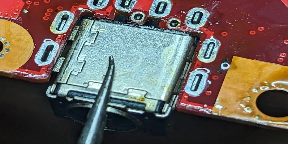 Laptop DC Jack Replacement