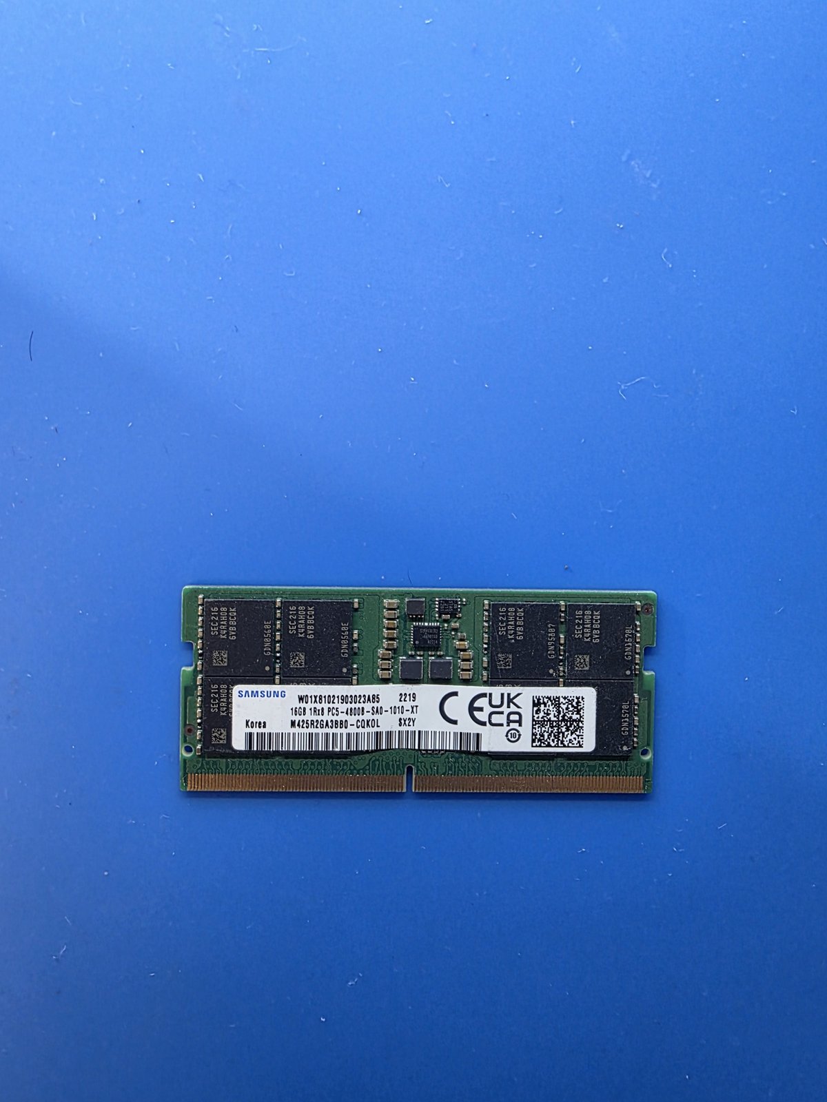 Samsung M425R2GA3BB0-CQK0L 16GB RAM