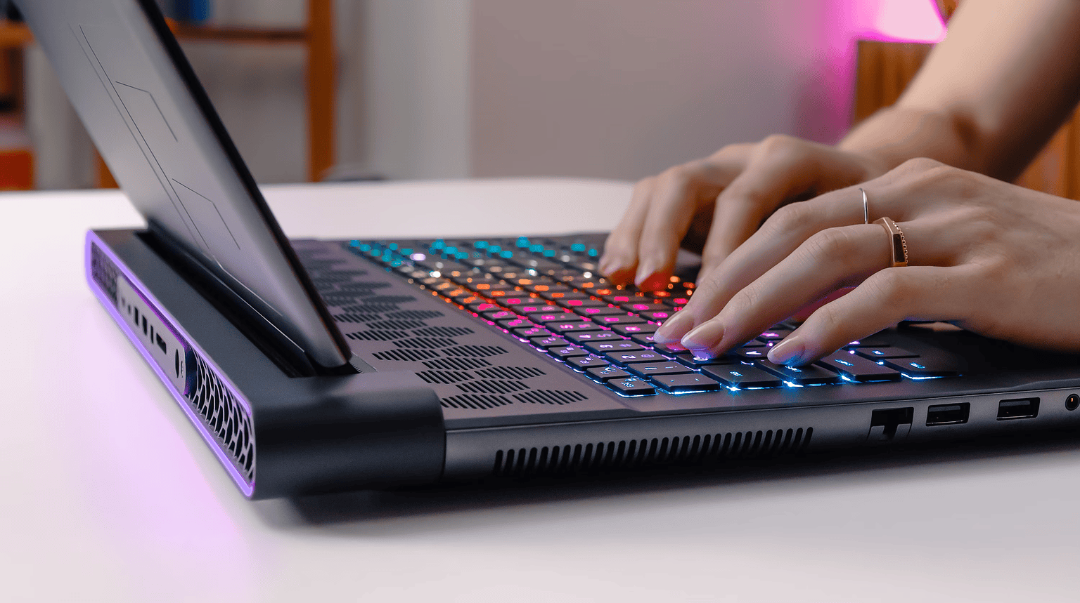 Best Laptops For Work And Gaming 2025 Image 914 1536x860 