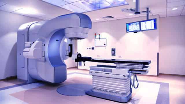 linear-accelerator-linac-machine